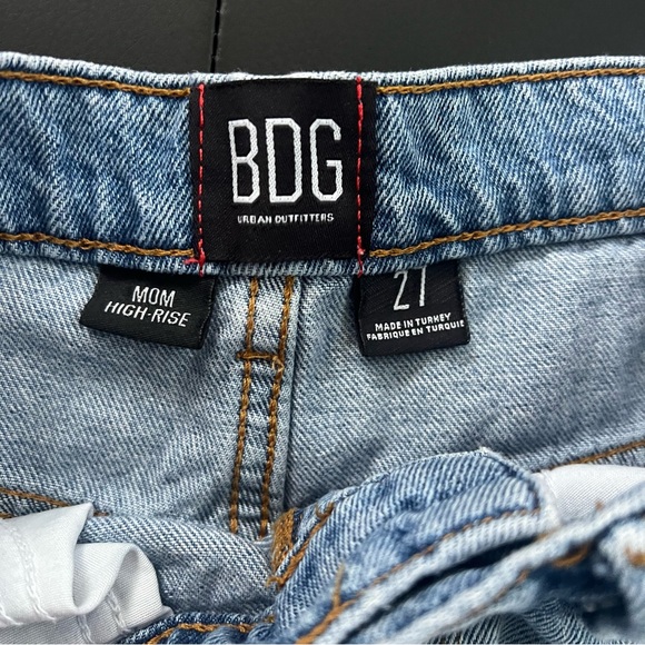 BDG High Rise Mom Destroyed Jeans Urban Outfitters Straight Leg Women - Picture 4 of 6